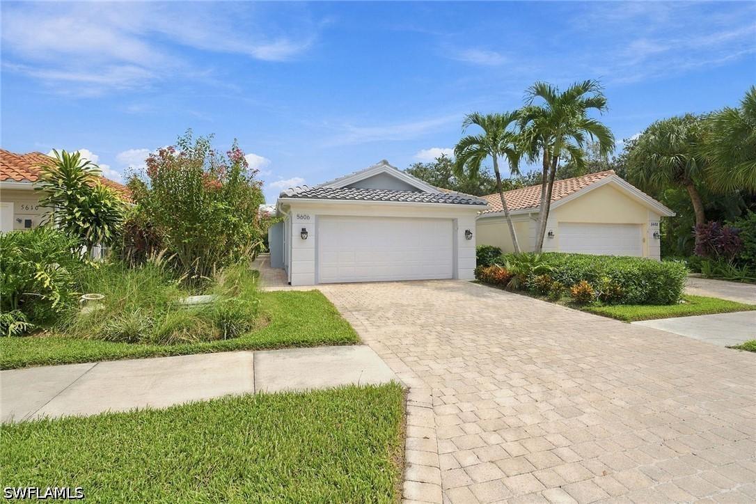 5606 Eleuthera Way, Naples, FL 34119