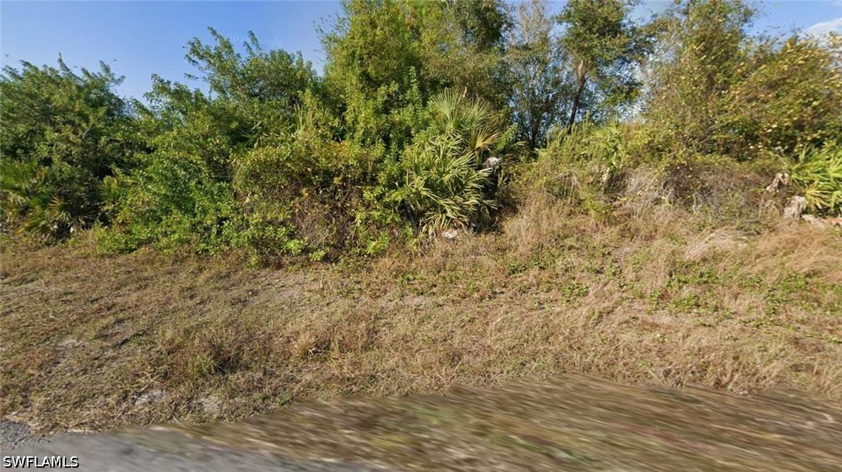 2711 33rd St., Lehigh Acres, FL 33976