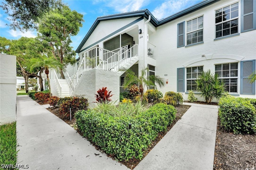 859 Tanbark Dr. #103, Naples, FL 34108