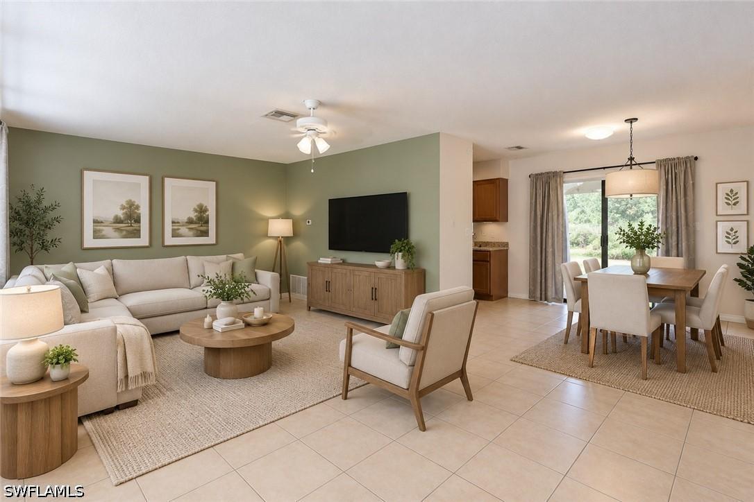1111 Gifford Ave., Lehigh Acres, FL 33936