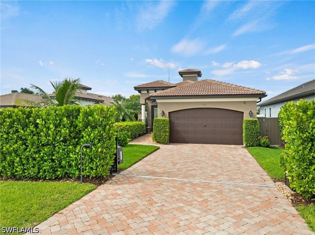 551 99th Ave., Naples, FL 34108