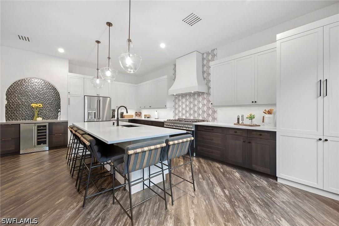 21750 Arenga Ln., Estero, FL 33928