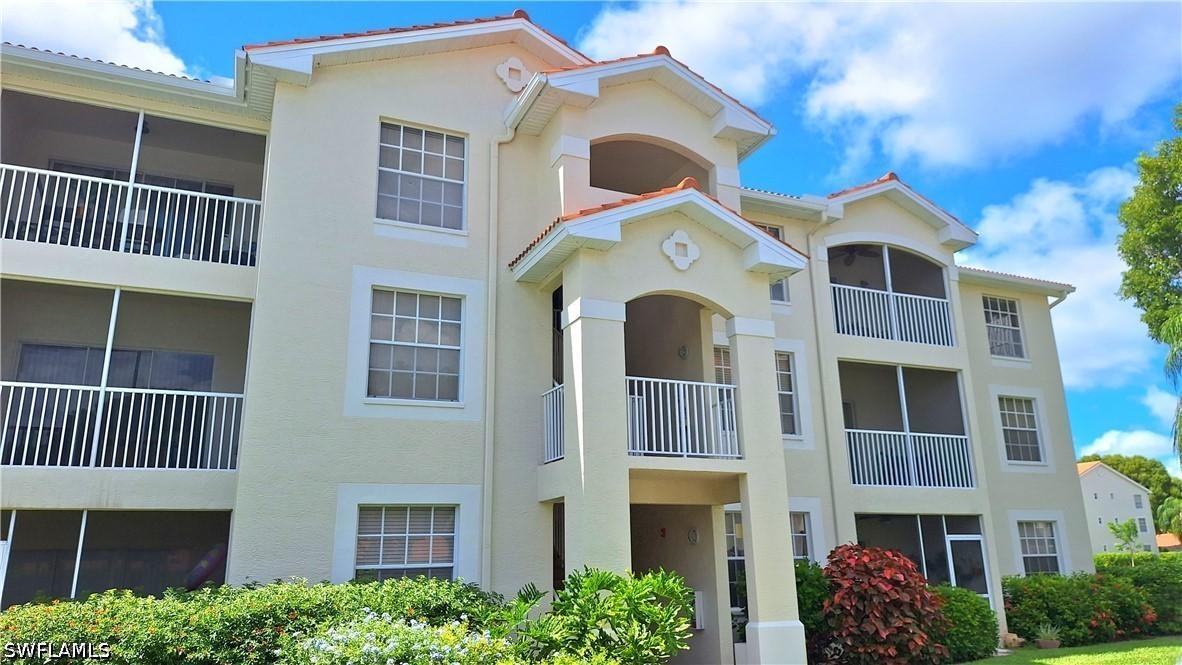 4690 Saint Croix Ln. #411, Naples, FL 34109