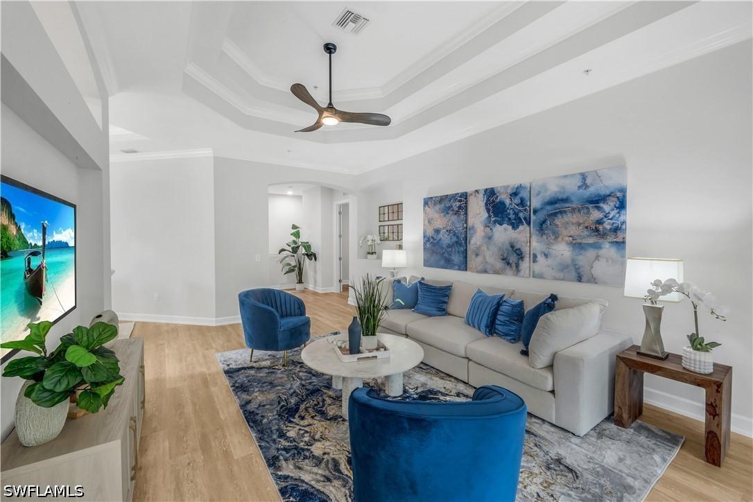 9520 Ironstone Ct. #202, Naples, FL 34120