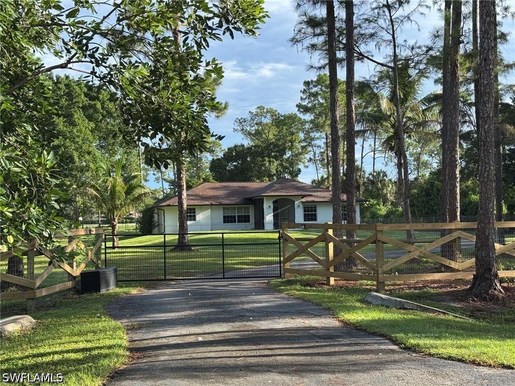 3271 7th Ave., Naples, FL 34120