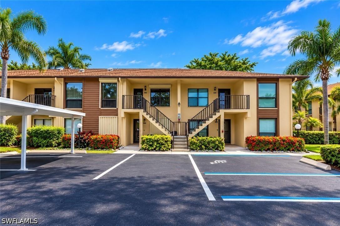 4410 Chantelle Dr. #H-205, Naples, FL 34112