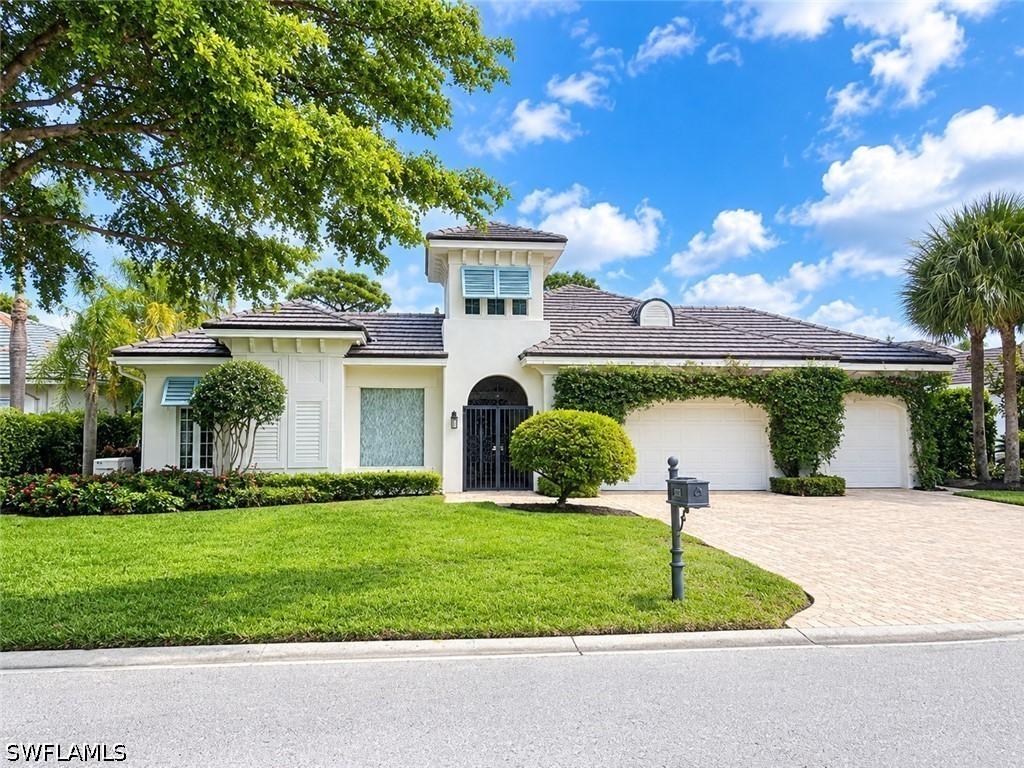 209 Charleston Ct., Naples, FL 34110