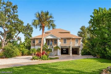 New Homes with In-ground Swimming Pools in Fort Myers Beach: October 4th to October 10th