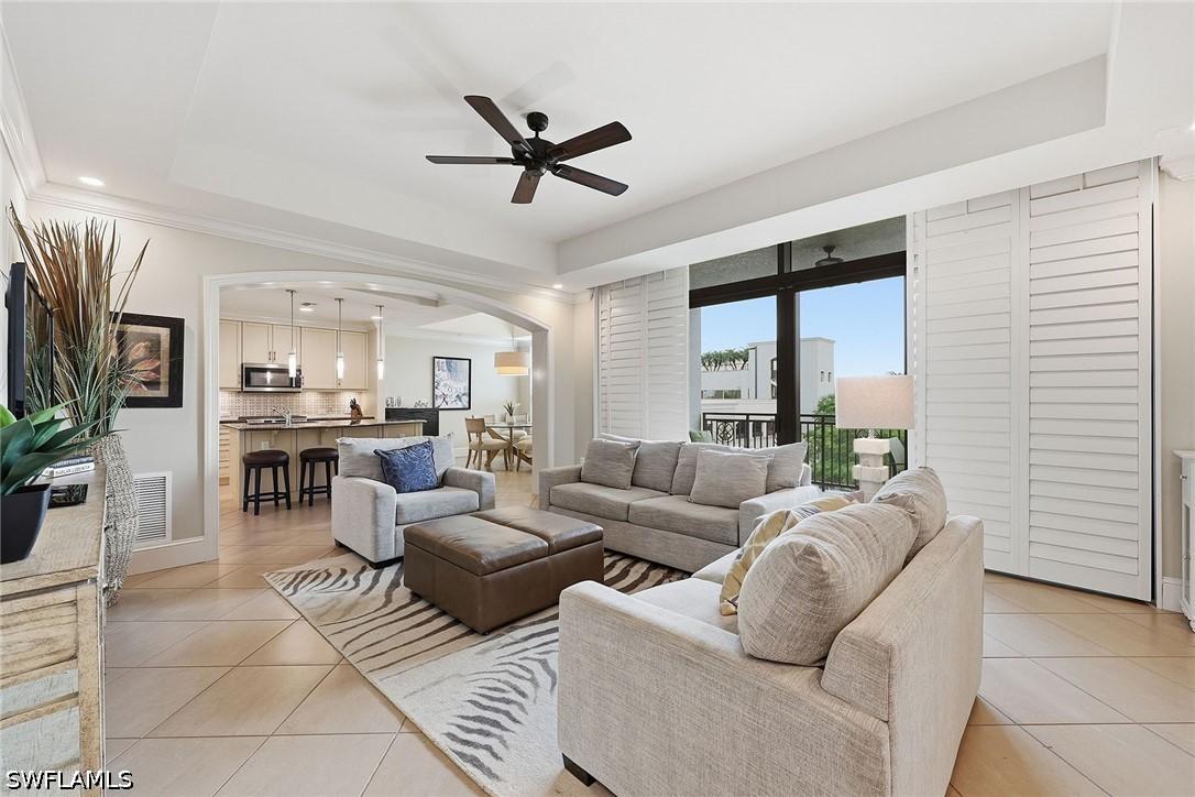 9123 Strada Pl. #7207, Naples, FL 34108