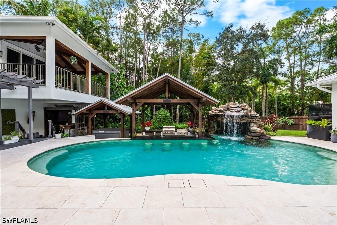 6370 Hunters Rd., Naples, FL 34109