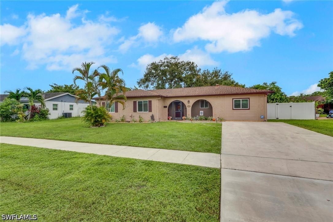 3358 Dorado Way, Naples, FL 34105