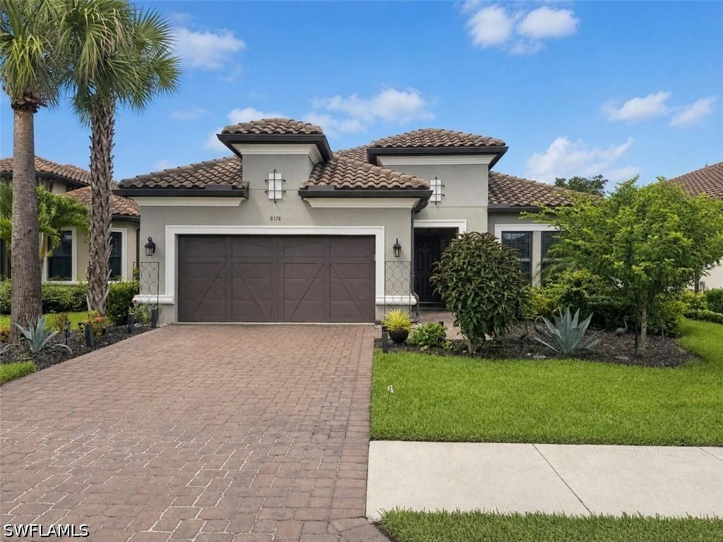 8174 Lucello Ter., Naples, FL 34114