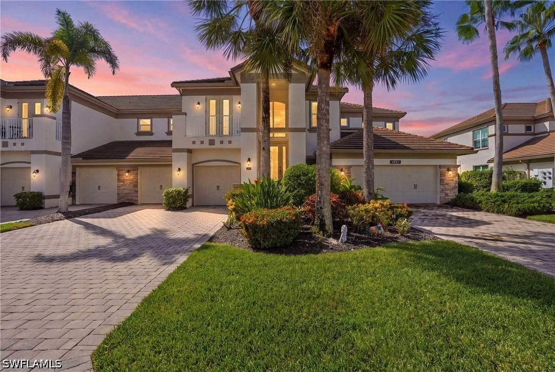 9213 Quartz Ln. #202, Naples, FL 34120