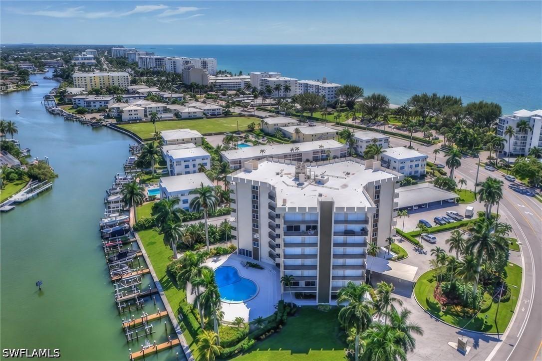 2150 Gulf Shore Blvd. #703, Naples, FL 34102