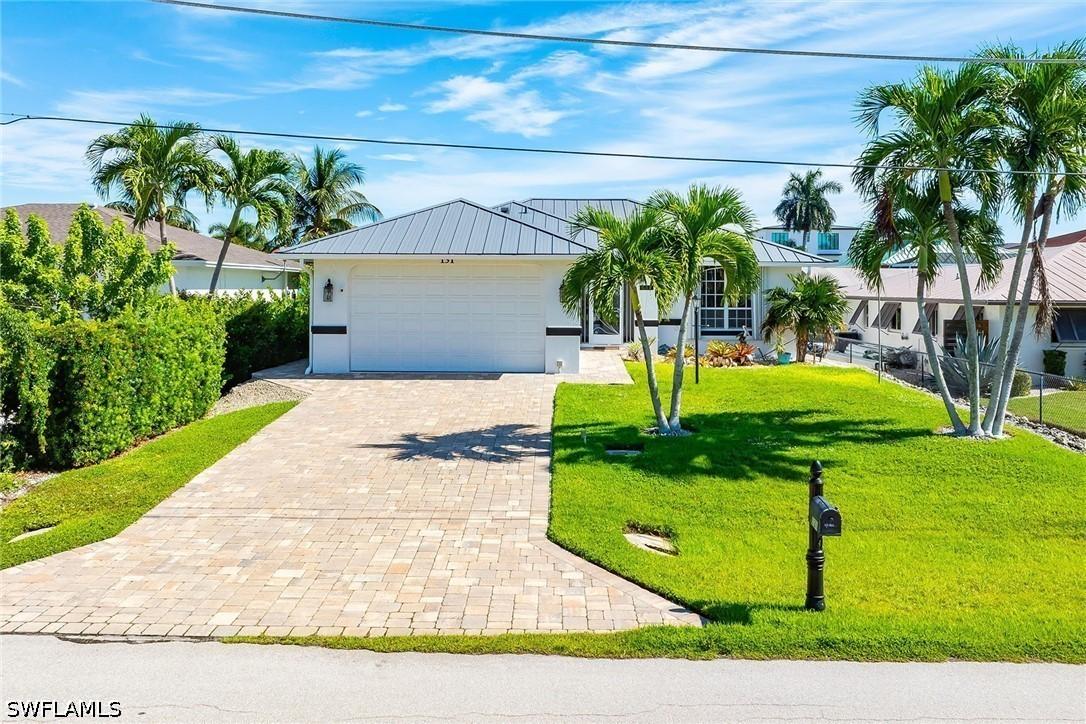 131 San Salvador St., Naples, FL 34113