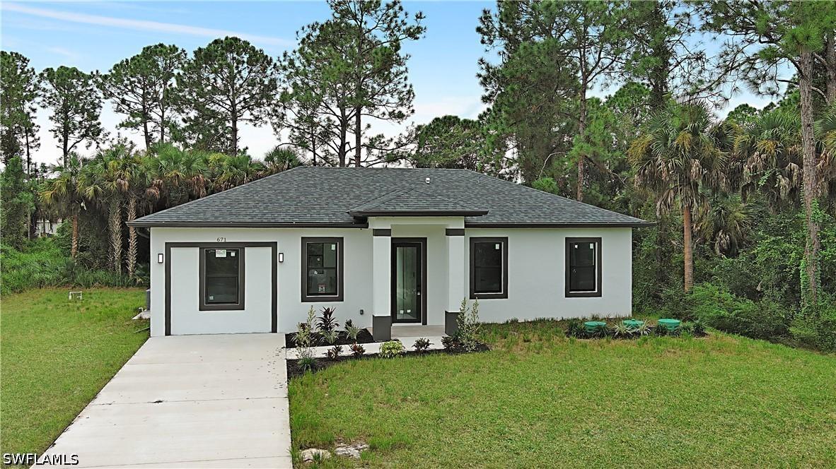 671 Kodak St., Lehigh Acres, FL 33972