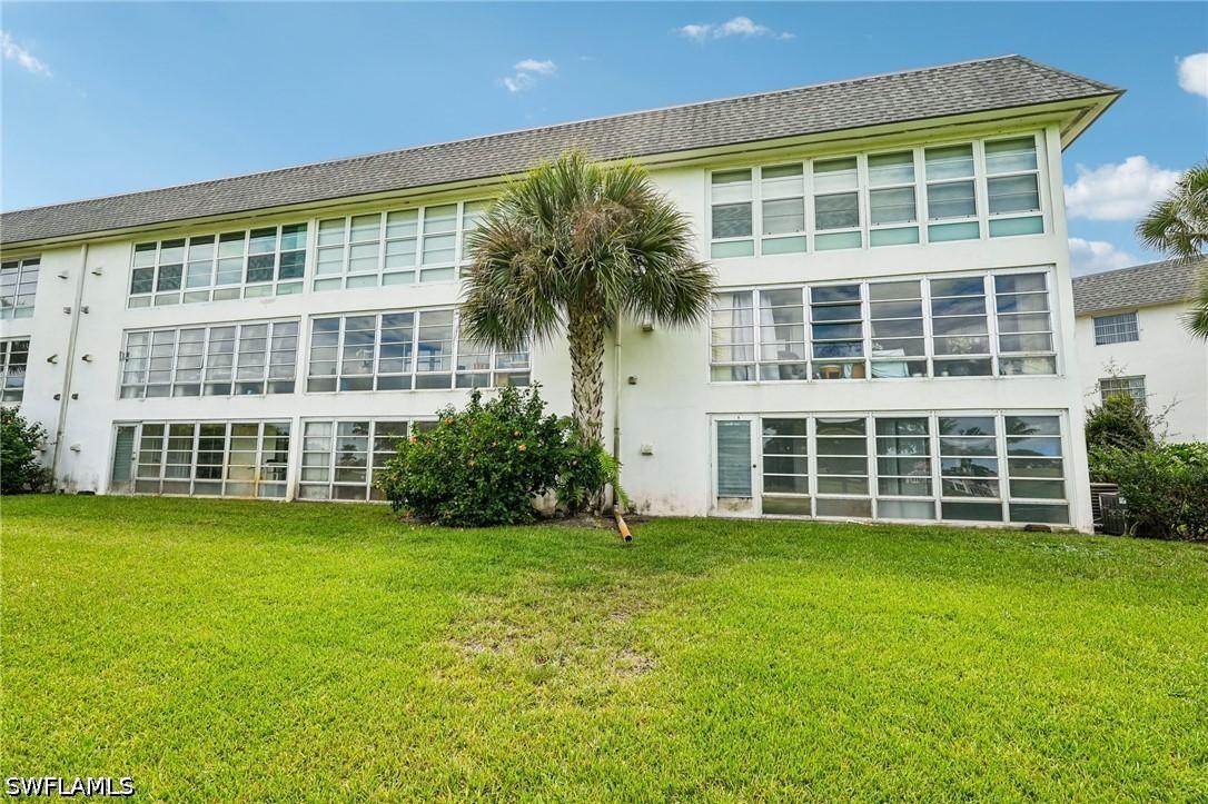 315 Saint Andrews Blvd. #D5, Naples, FL 34113