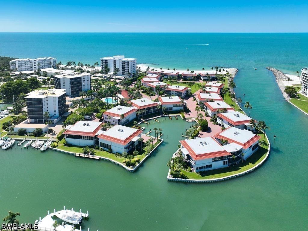 2230 Gulf Shore Blvd. #T4, Naples, FL 34102