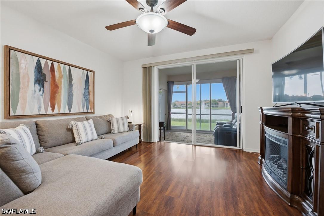 6310 Huntington Lakes Cir. #104, Naples, FL 34119
