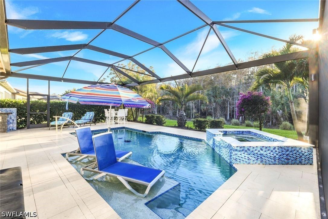 28560 Twain Dr., Bonita Springs, FL 34135