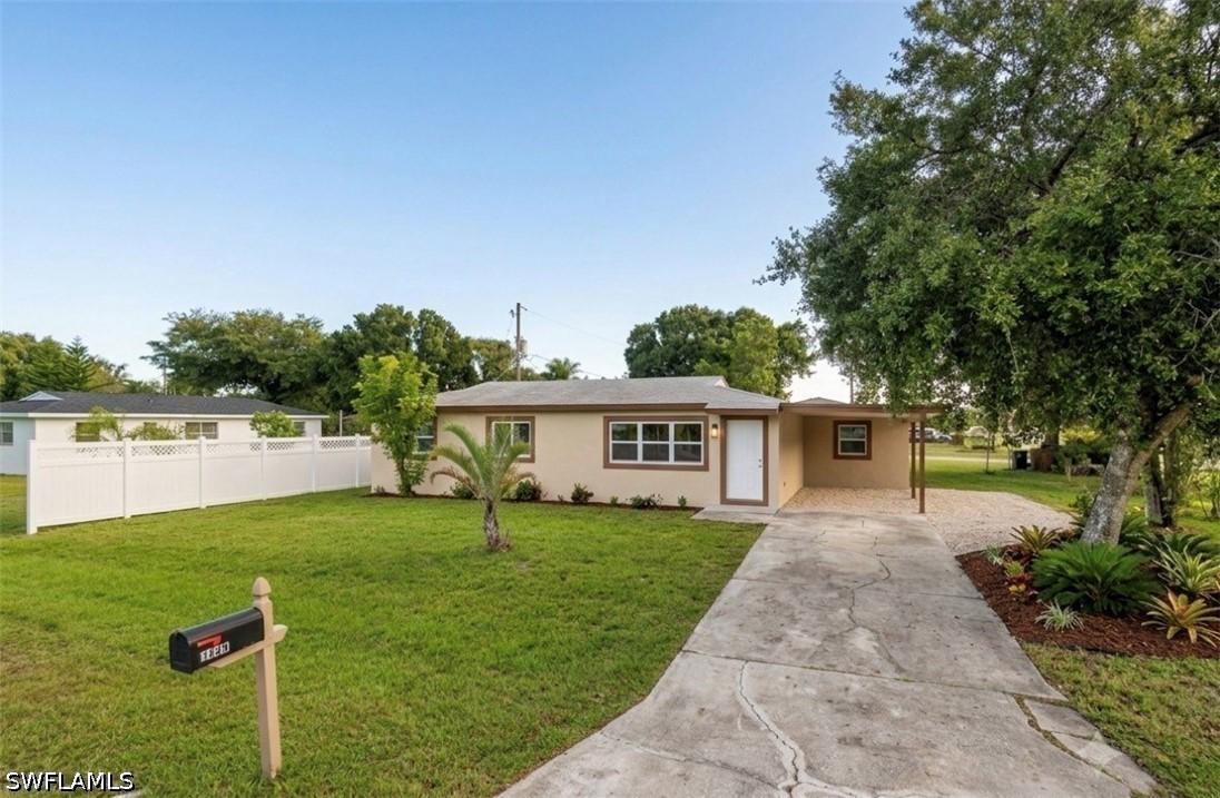 1609 Heiman Ave., Fort Myers, FL 33905