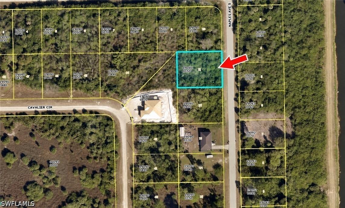 446 Naples Ave., Lehigh Acres, FL 33974