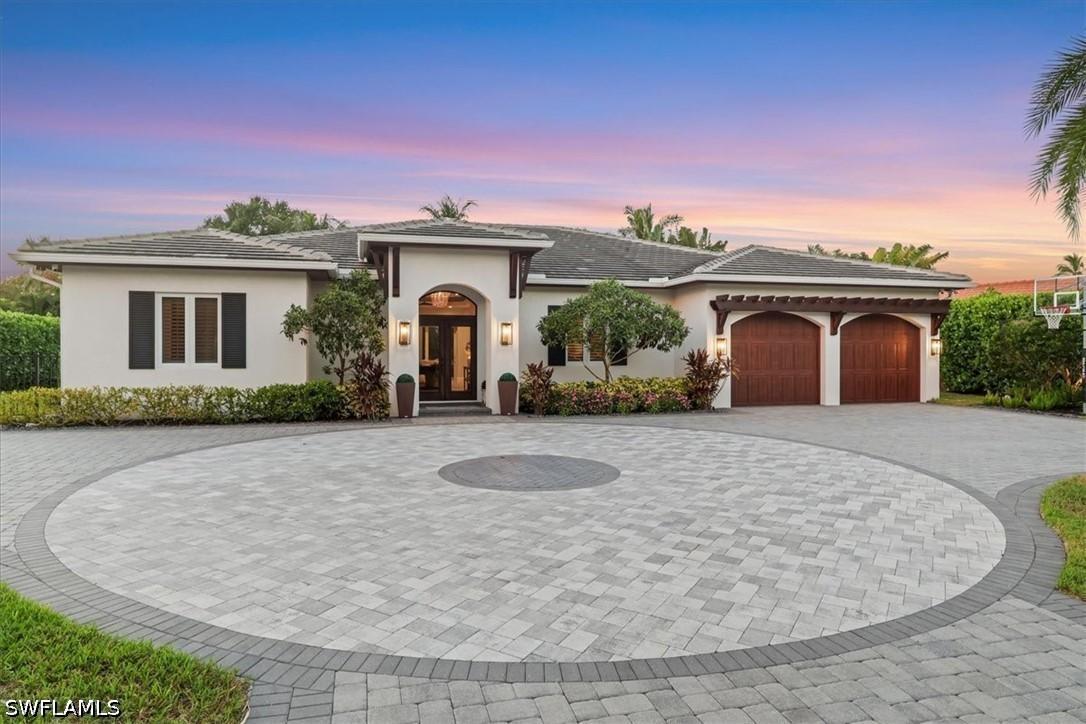 1515 Mandarin Rd., Naples, FL 34102