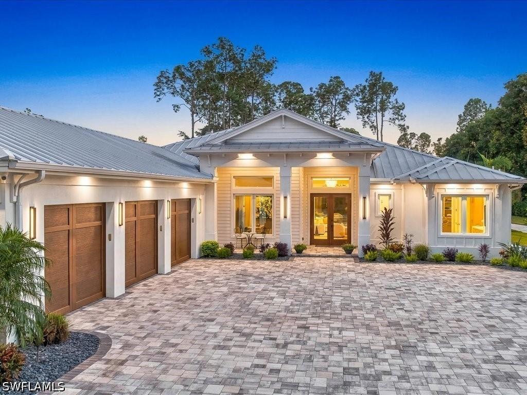 6190 Bur Oaks Ln., Naples, FL 34119