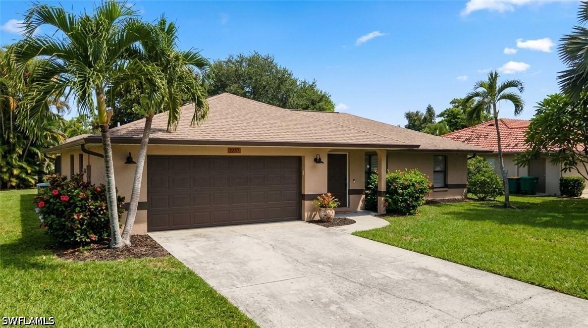 2237 River Reach Dr., Naples, FL 34104