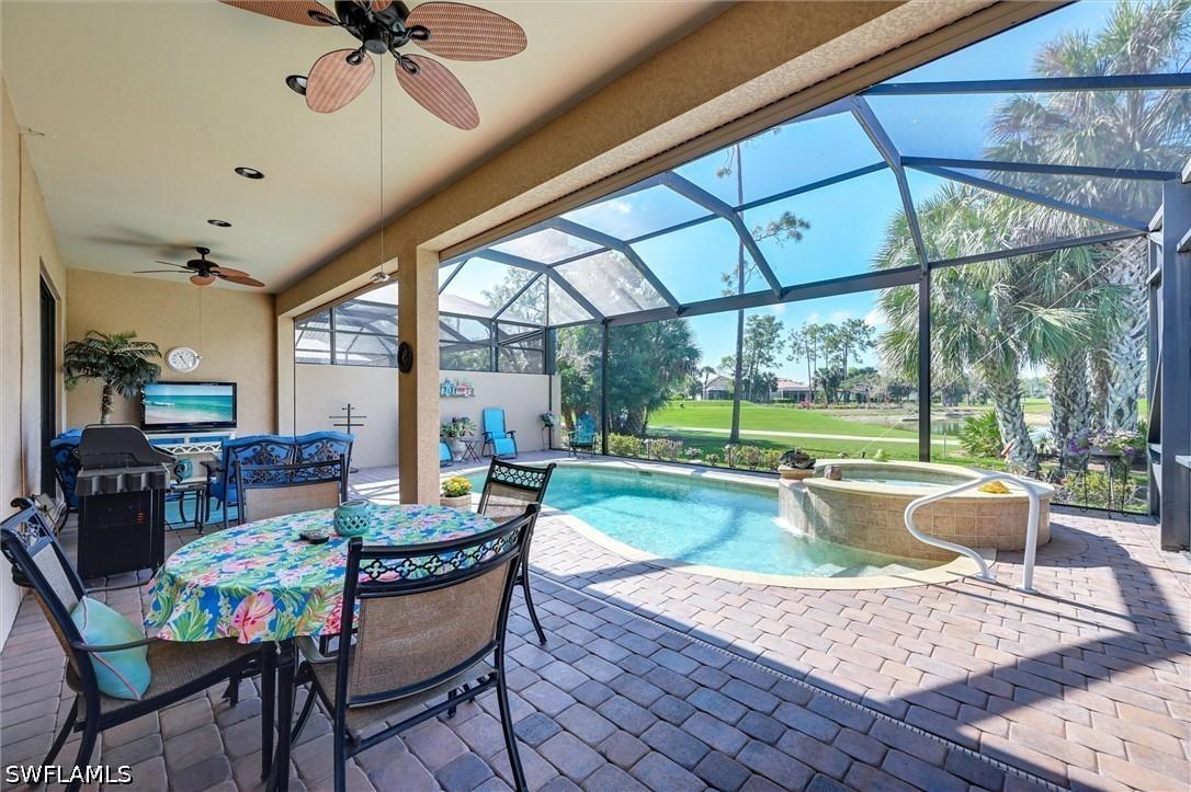 7587 Moorgate Point Way, Naples, FL 34113
