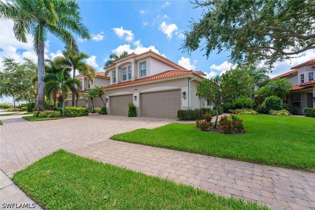 6446 Legacy Cir. #104, Naples, FL 34113