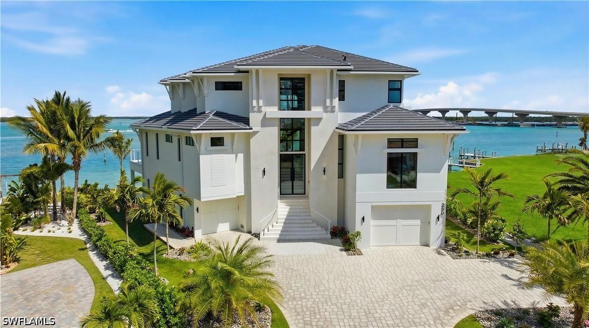 280 Estrellita Dr., Fort Myers Beach, FL 33931