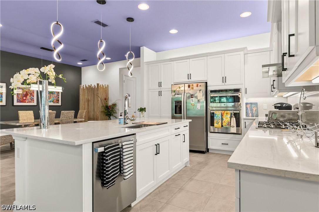 12303 Bonnet Dr., Naples, FL 34120