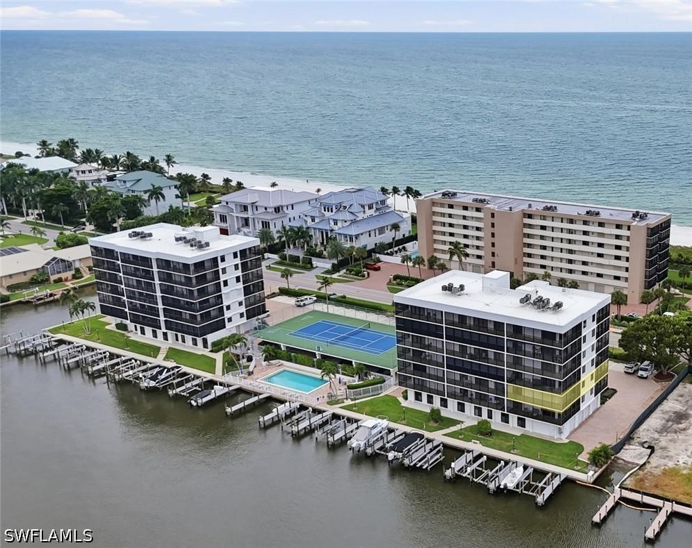 10482 Gulf Shore Dr. #221, Naples, FL 34108