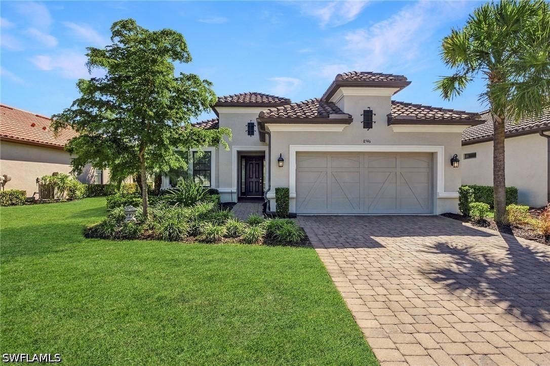 8596 Maggiore Ct., Naples, FL 34114