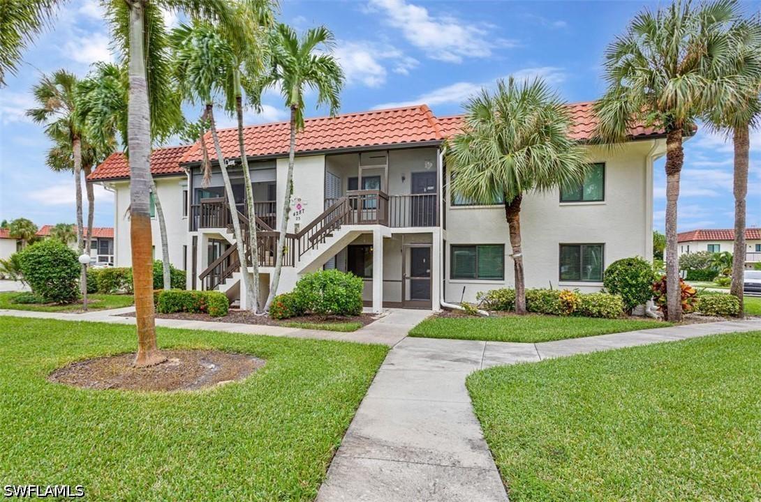 4287 27th Ct. #102, Naples, FL 34116