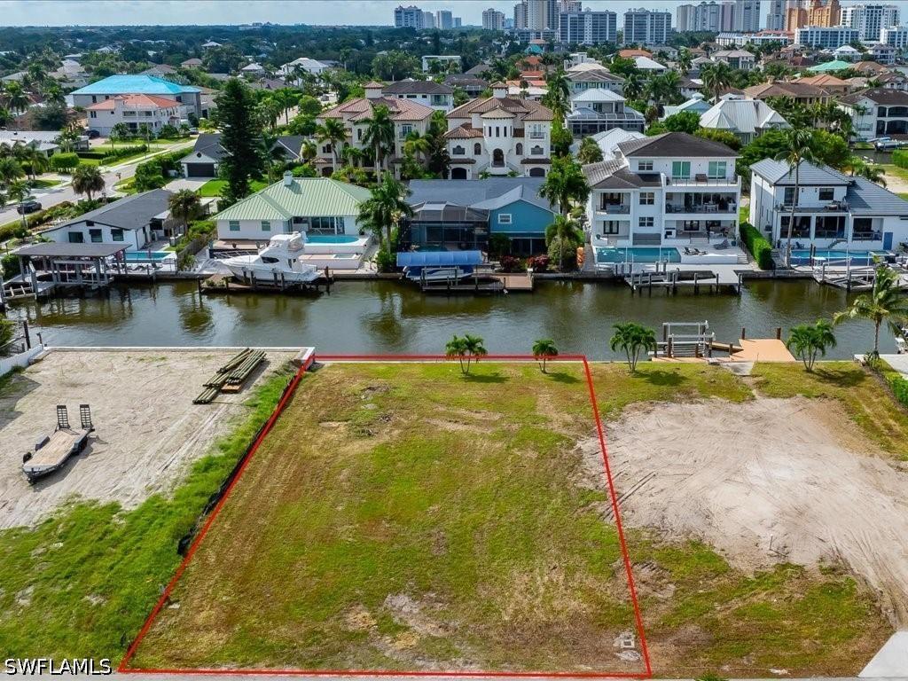 464 Seagull Ave., Naples, FL 34108