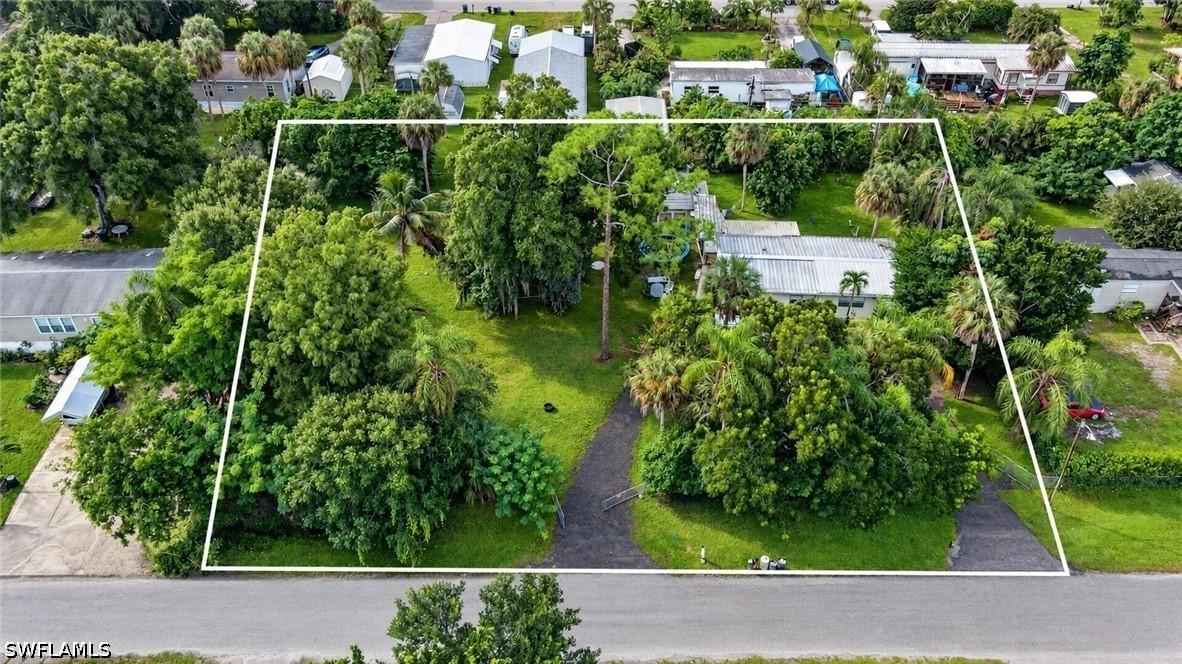 11343 Redbud Ln., Bonita Springs, FL 34135