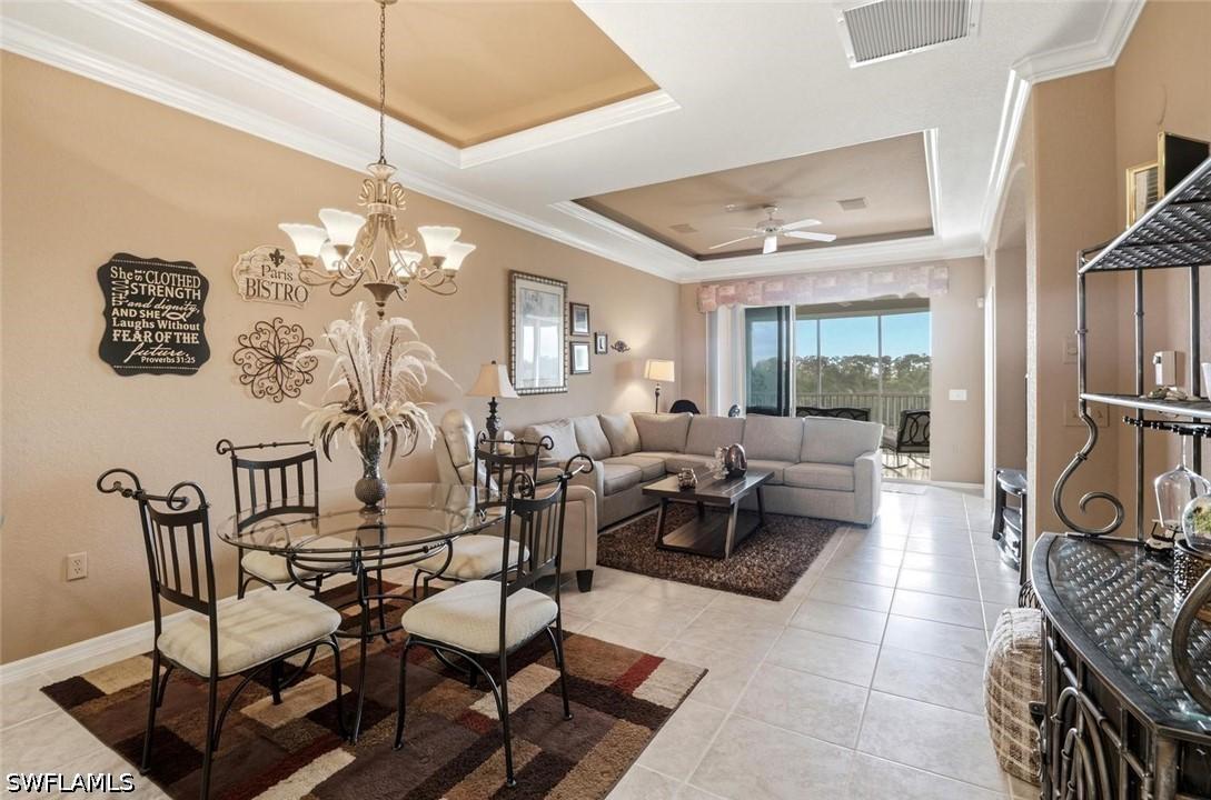 4834 Hampshire Ct. #303, Naples, FL 34112