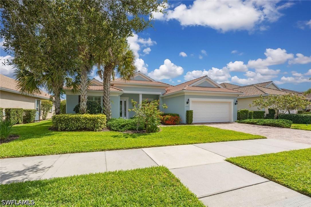 8562 Veronawalk Cir., Naples, FL 34114