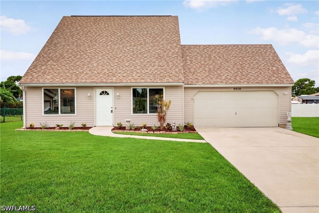 9076 Shaddock Rd., Fort Myers, FL 33967