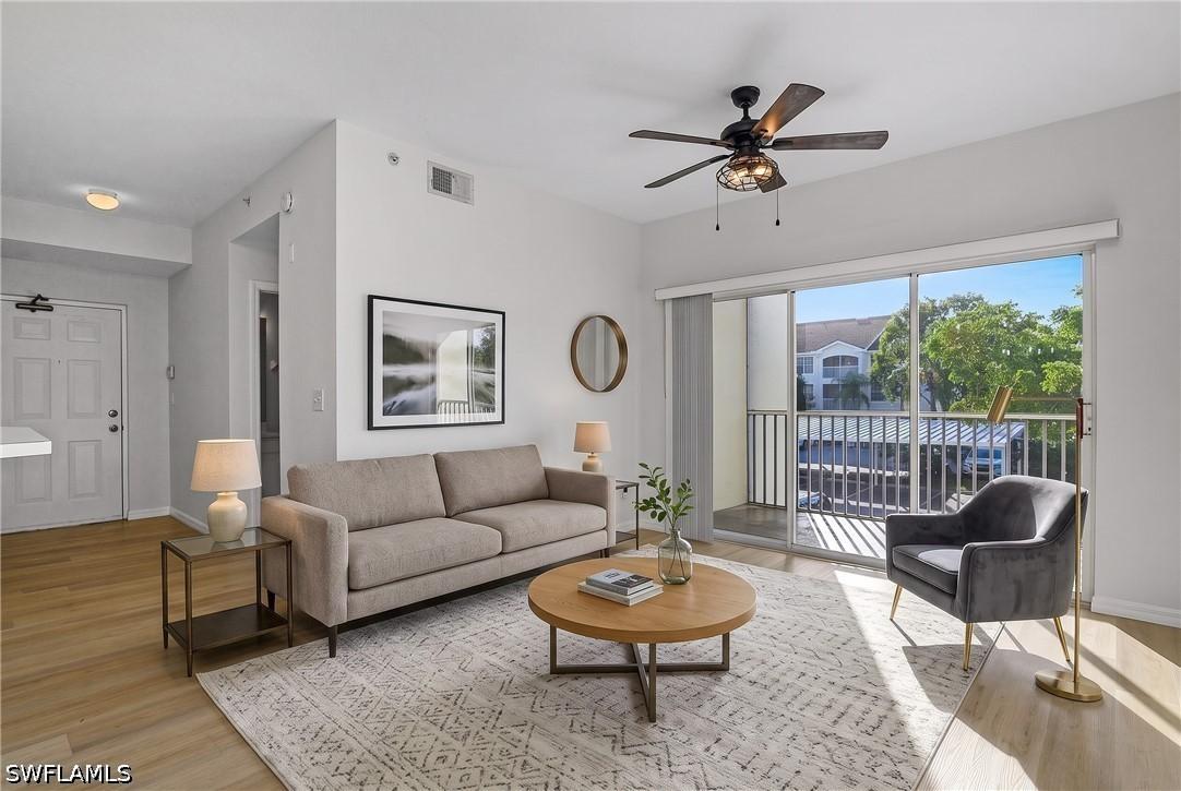 4630 Saint Croix Ln. #824, Naples, FL 34109