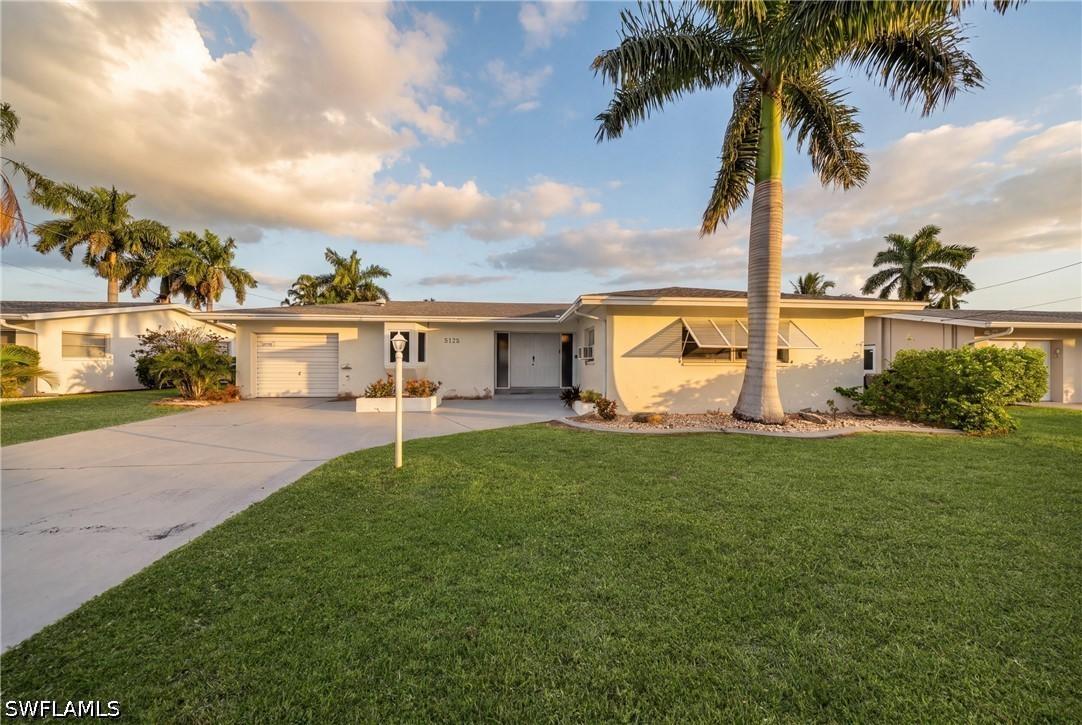 5125 York Ct., Cape Coral, FL 33904