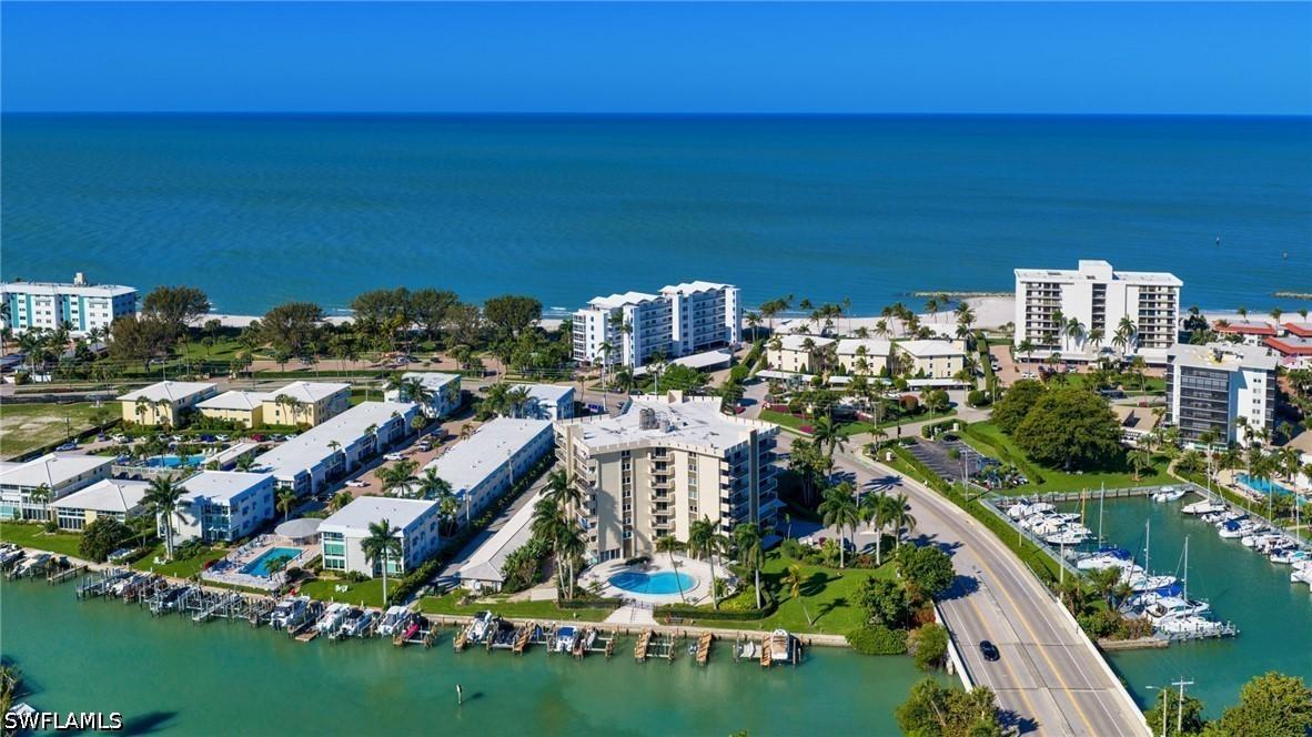 2150 Gulf Shore Blvd. #609, Naples, FL 34102