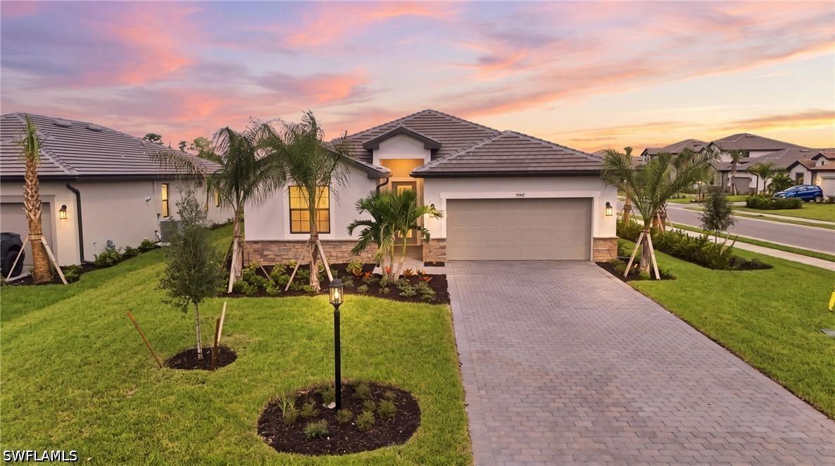 19442 Viewmont Way, Estero, FL 33928