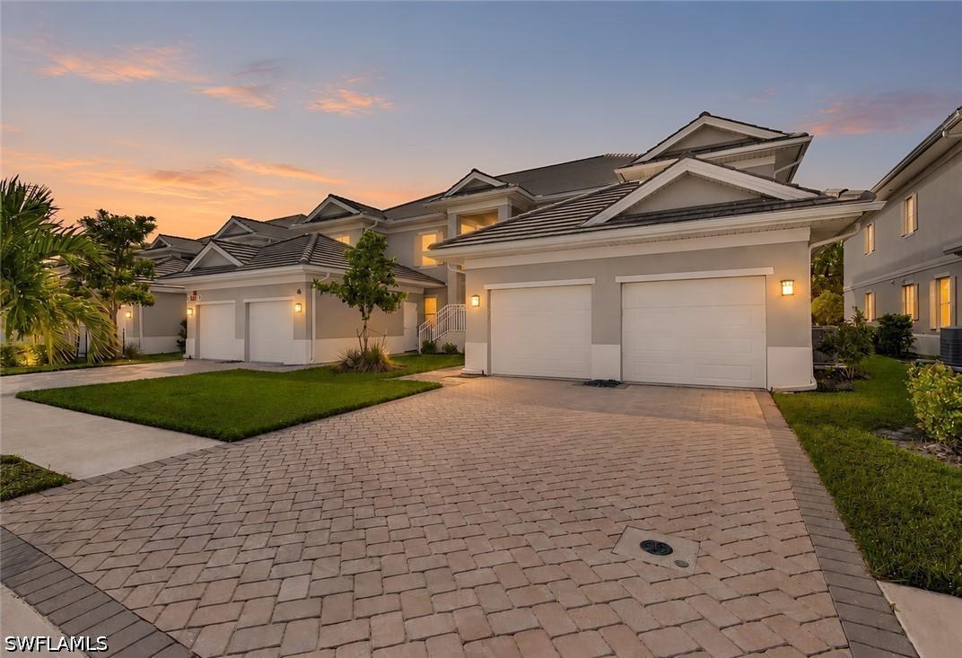 286 Indies Dr. #102, Naples, FL 34114