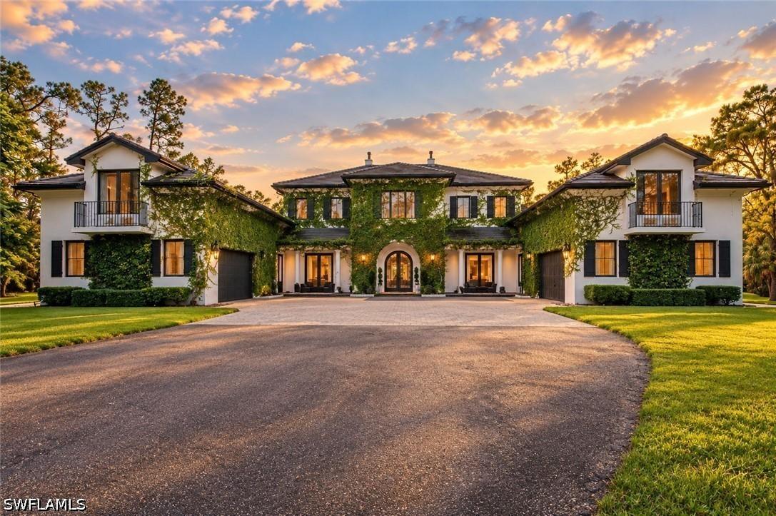 5190 Teak Wood Dr., Naples, FL 34119