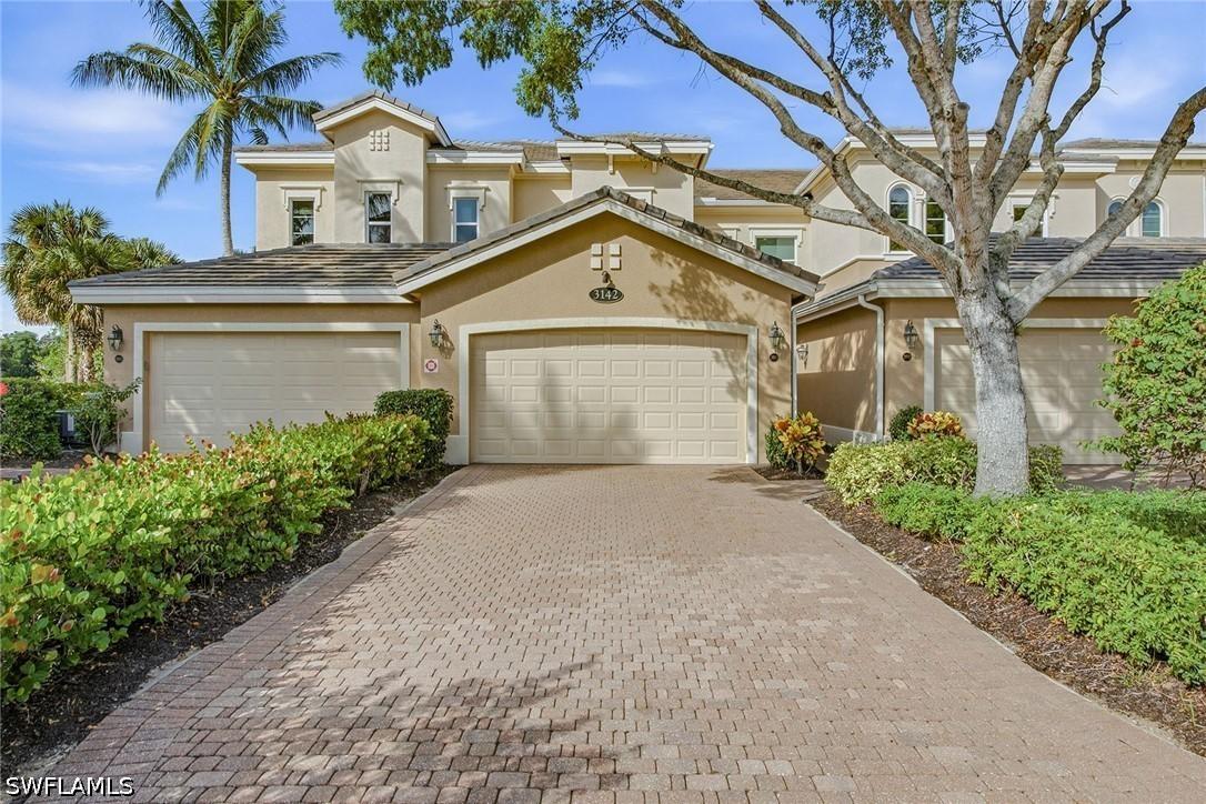 3142 Aviamar Cir. #201, Naples, FL 34114