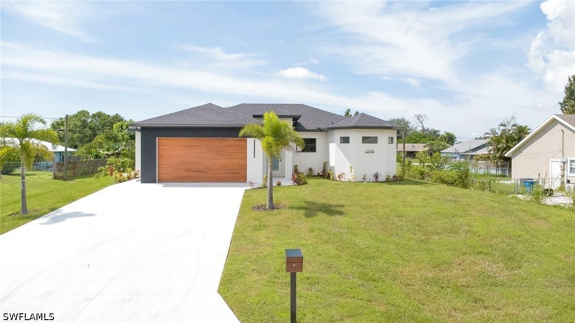17420 Oriole Rd., Fort Myers, FL 33967