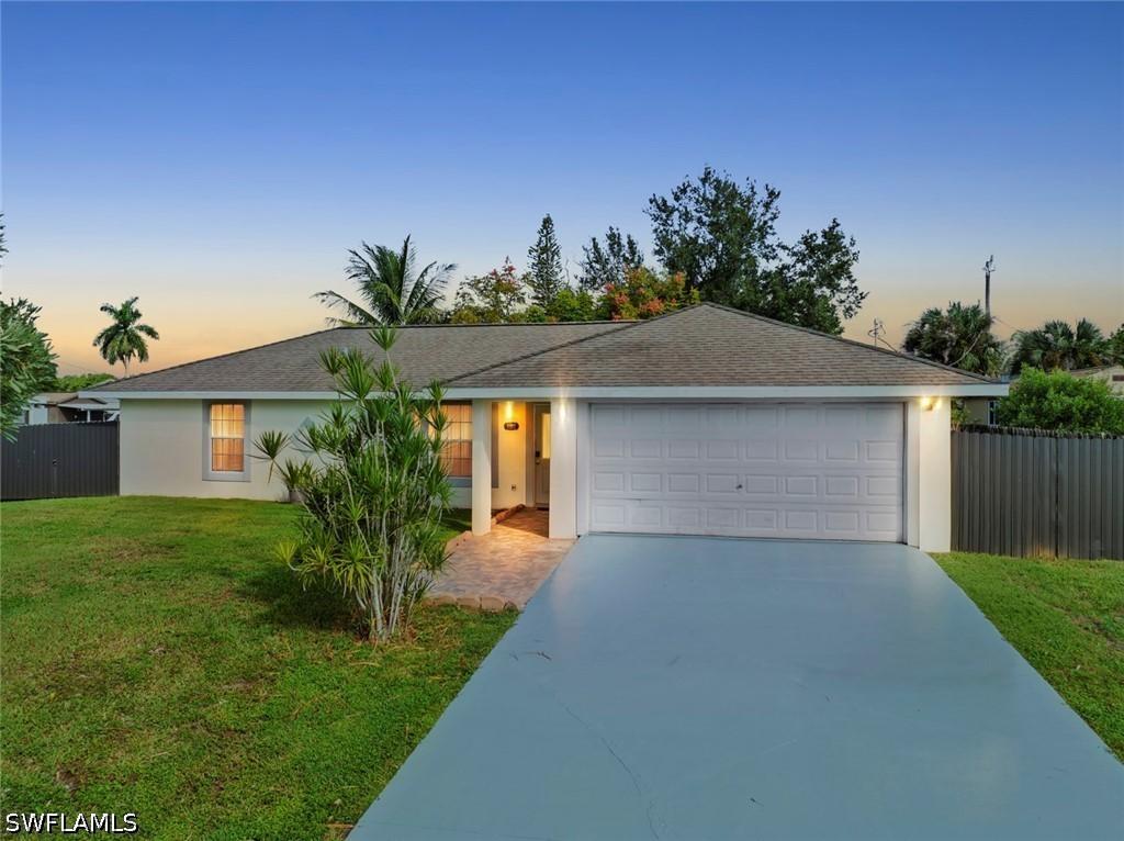 5467 28th Ave., Naples, FL 34116